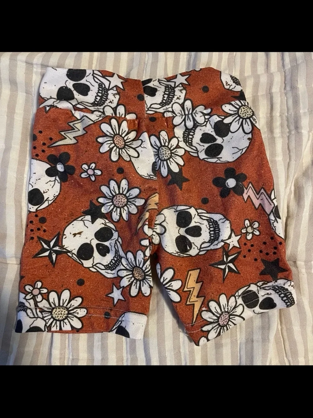 Bad Baby Bows Skull Daisy Biker Shorts Baby Size 6–9 Months
